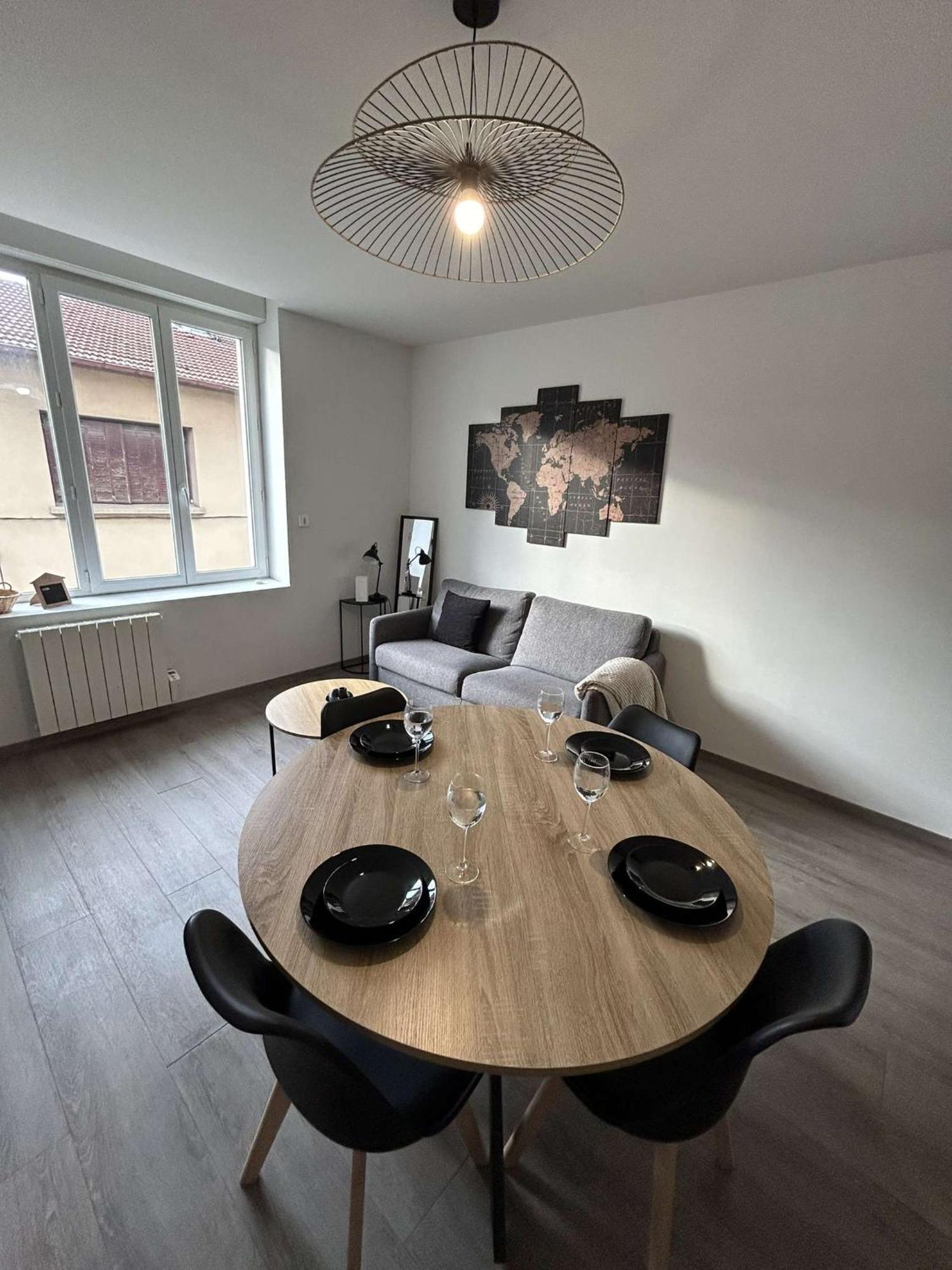 Le Grand Republicaint2 Apartment Le Peage-de-Roussillon ภายนอก รูปภาพ